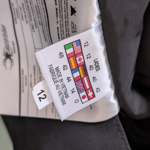 Spyder Spylon XTL 10,000 women’s black insulated ski/snowboard pants Size 12 EUC - Picture 12 of 13